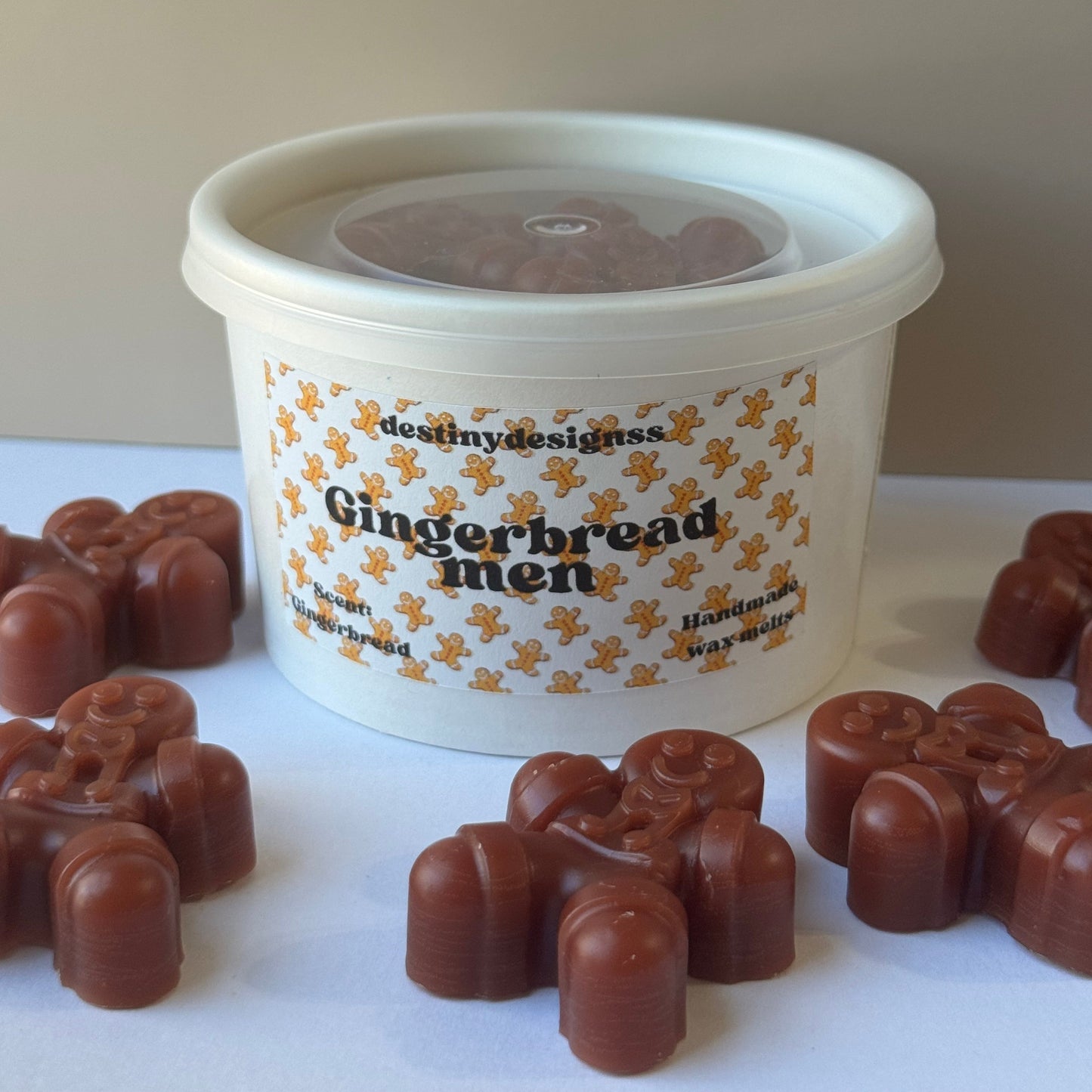 Hand poured Gingerbread men wax melt cup