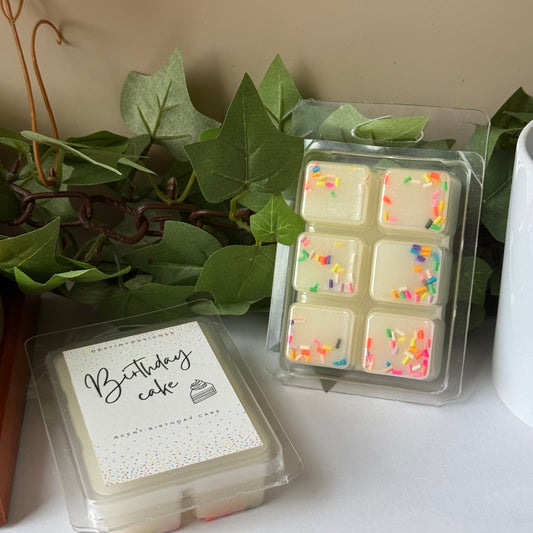 Birthday Cake Wax Melts – Hand-Poured 6-Cube Clamshell