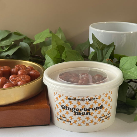 Hand poured Gingerbread men wax melt cup